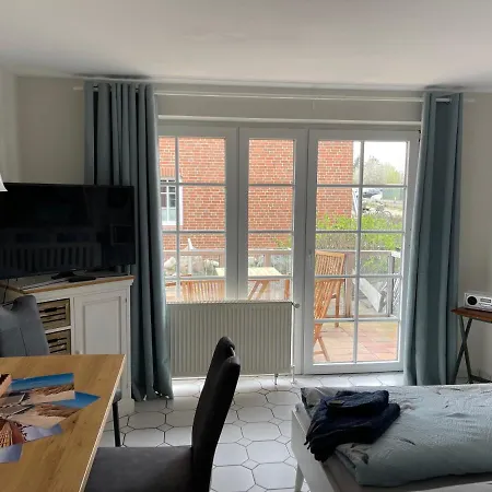 Huus Waterkant 3 Leewen Tidj Appartement *